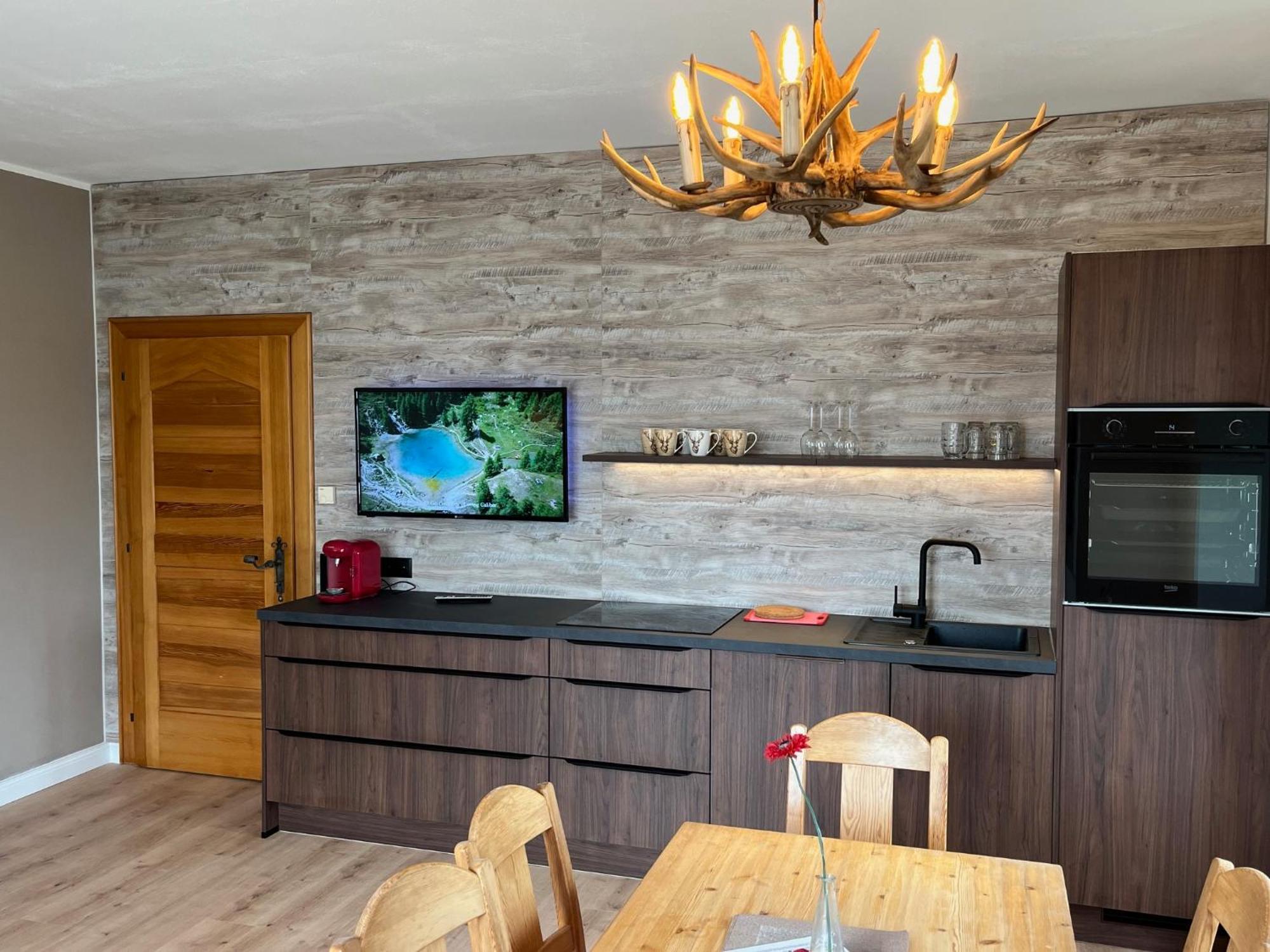 Sun Apartments - With Dolomiten Panorama เลียนซ์ ภายนอก รูปภาพ