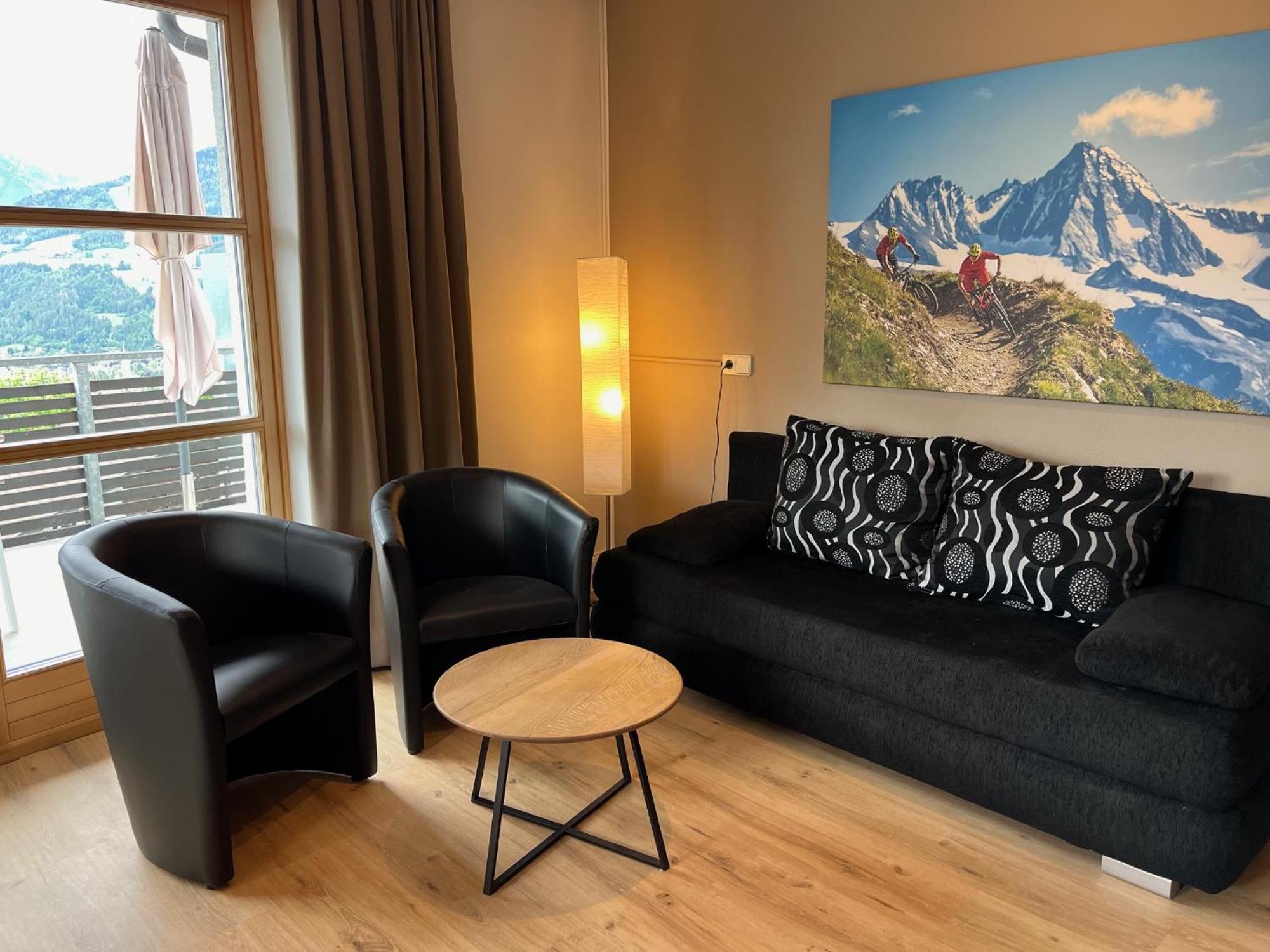Sun Apartments - With Dolomiten Panorama เลียนซ์ ภายนอก รูปภาพ