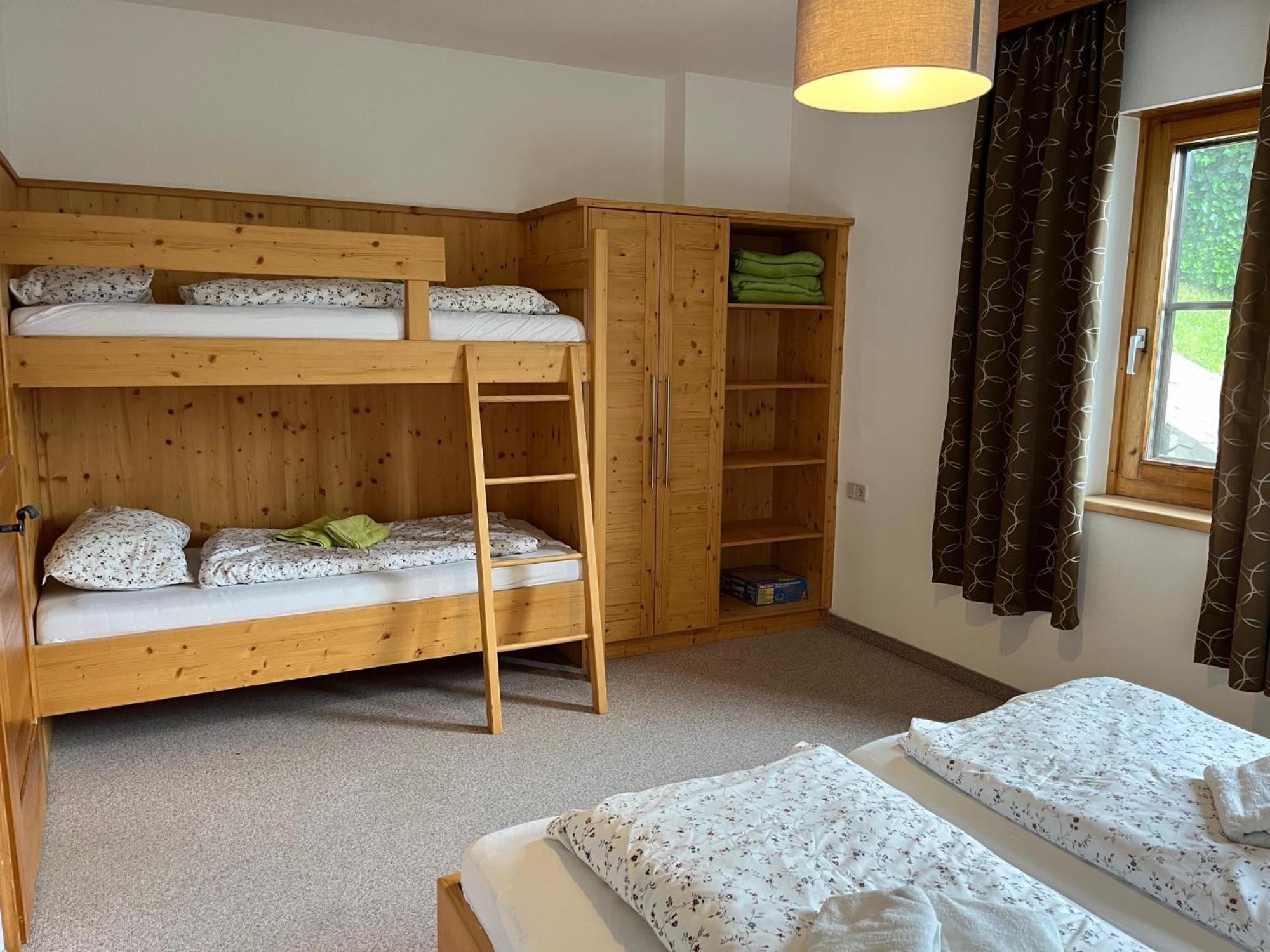 Sun Apartments - With Dolomiten Panorama เลียนซ์ ภายนอก รูปภาพ