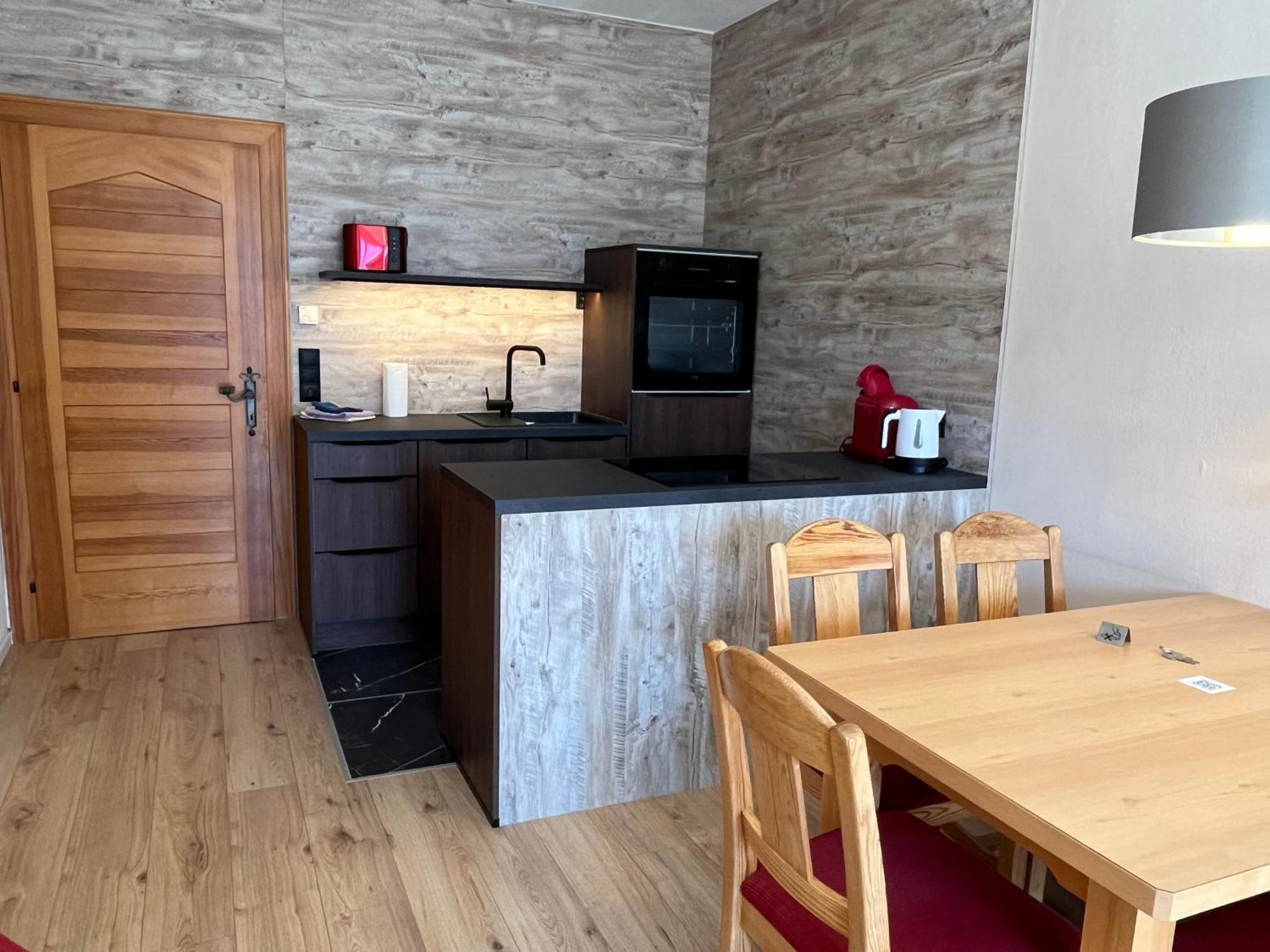 Sun Apartments - With Dolomiten Panorama เลียนซ์ ภายนอก รูปภาพ